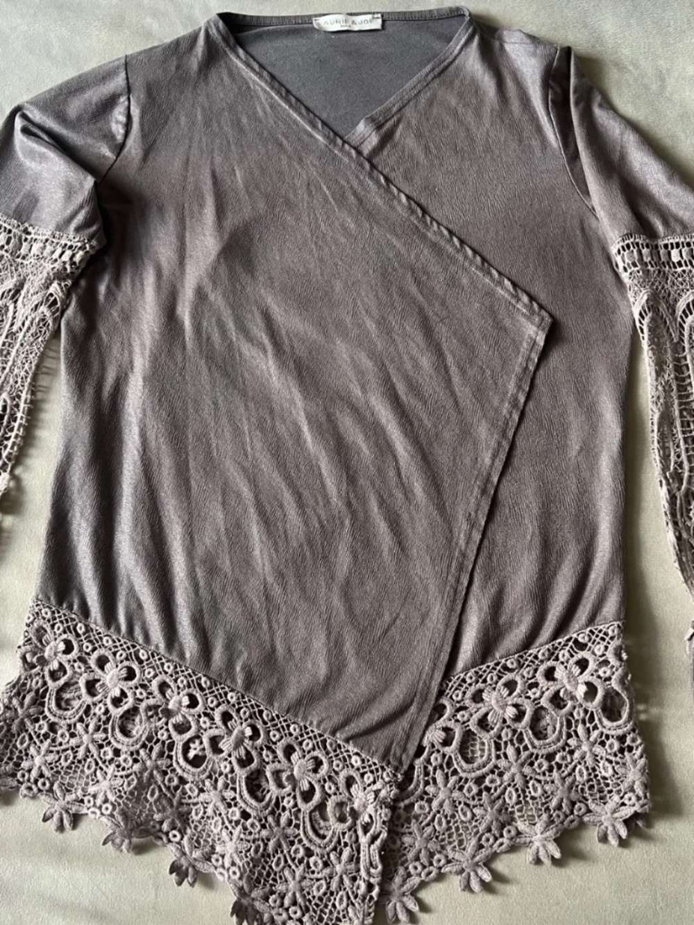 Laurie & Joe Desighner Womens Top Size S